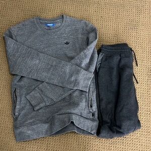 adidas sweatsuit